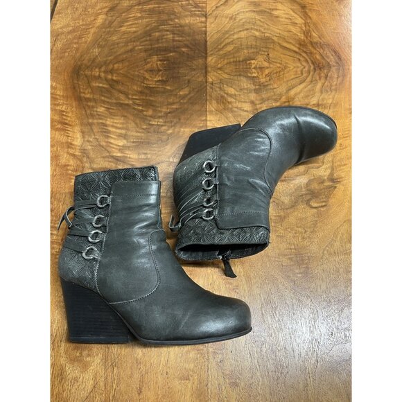 MIZ MOOZ Women’s 8.5 Katrina Grey  Leather Zip Embossed Ankle Boots Booties - Picture 8 of 9